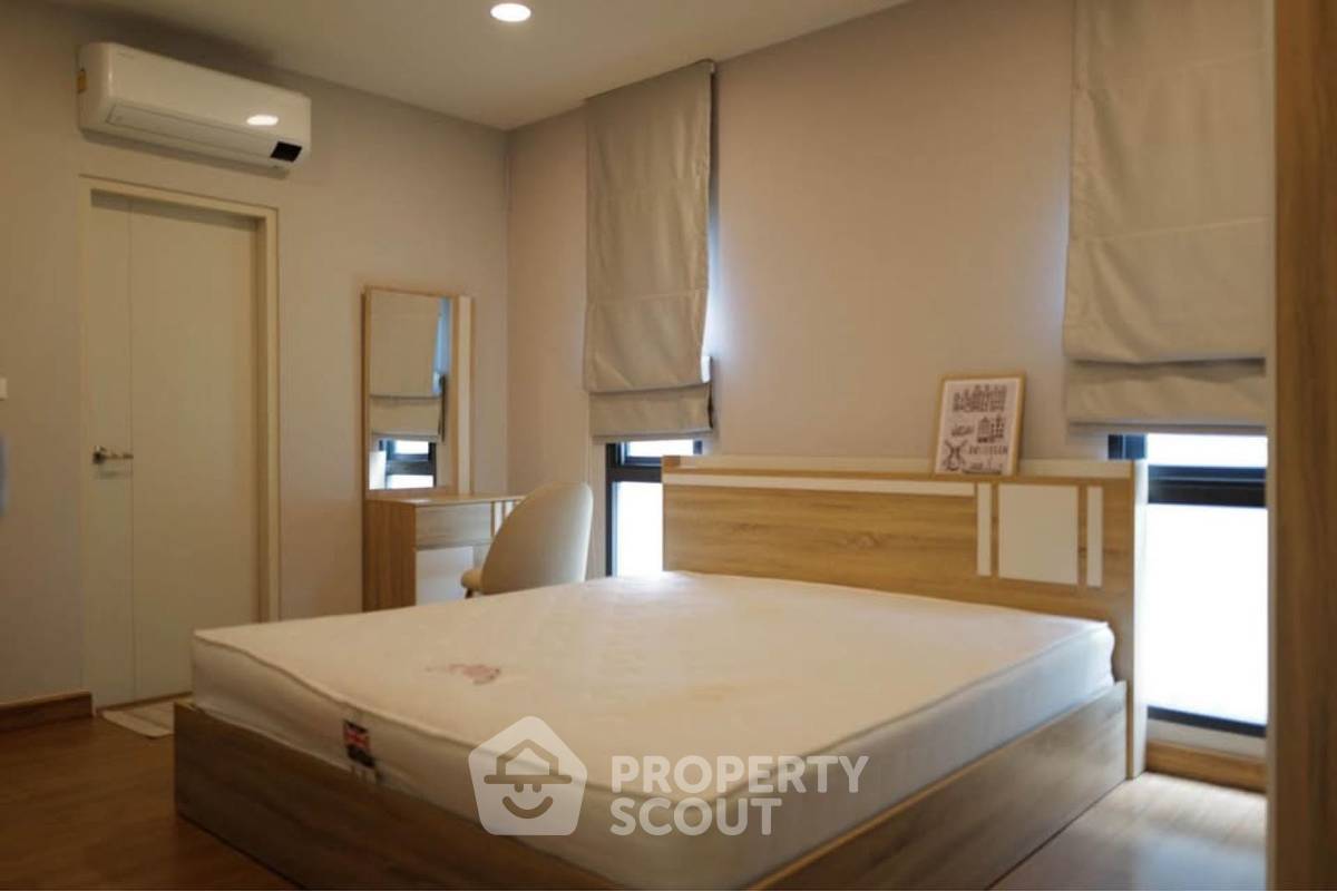 picture 4-BR 289 Sqm House At Centro Bangna km.7 Bang Phli (ID 3458104) - 7/12