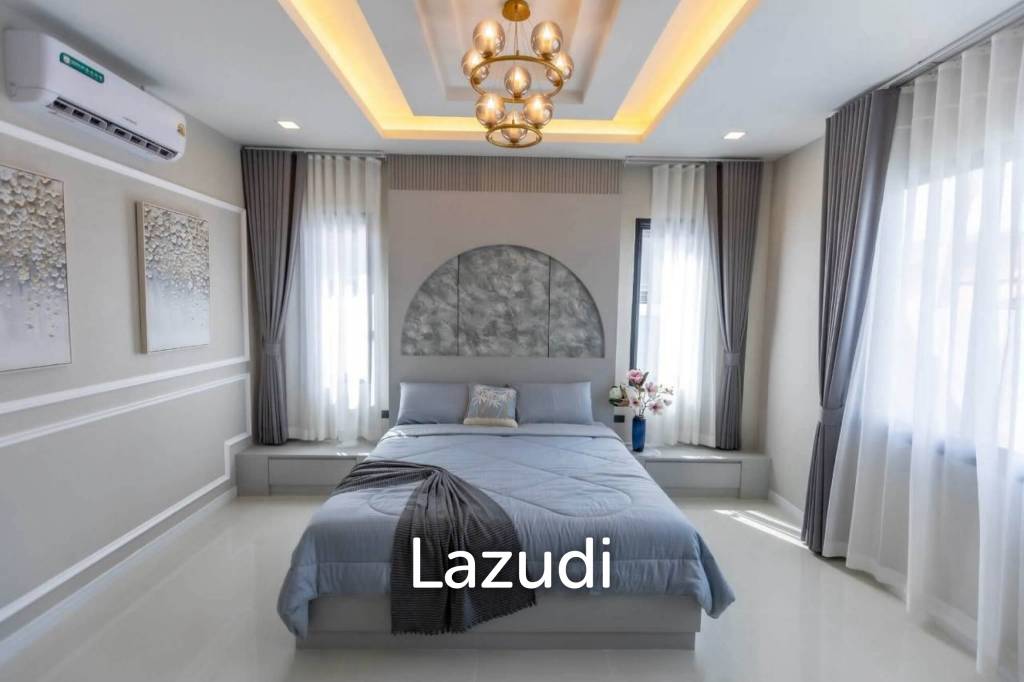 picture Fully Renovated Modern Luxury 3-Bed House in Nidacha Village - 14/30