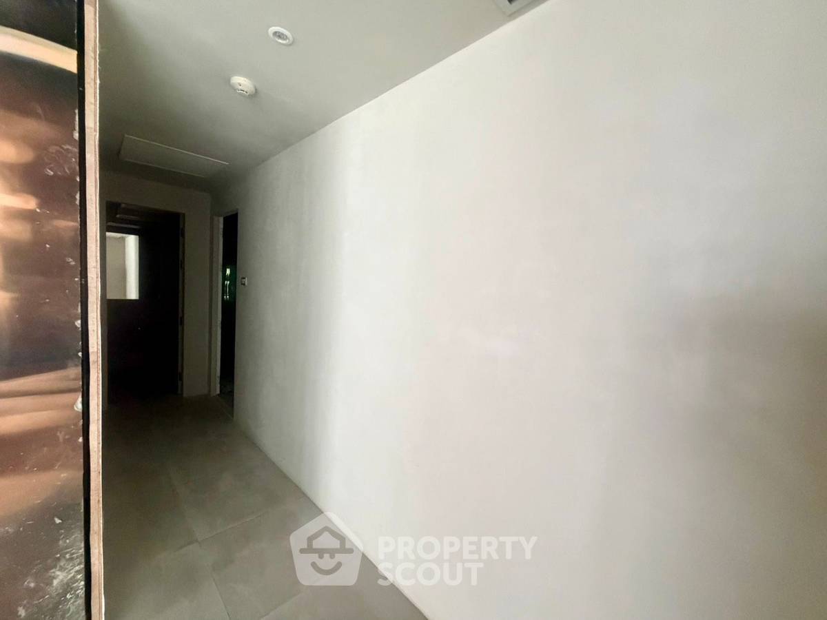 รูป 232 ตร.ม. 1 ห้องนอน ที่ Chani Residence ใกล้ BTS พร้อมพงษ์ (ID 3460048) - รูปที่ 13/14