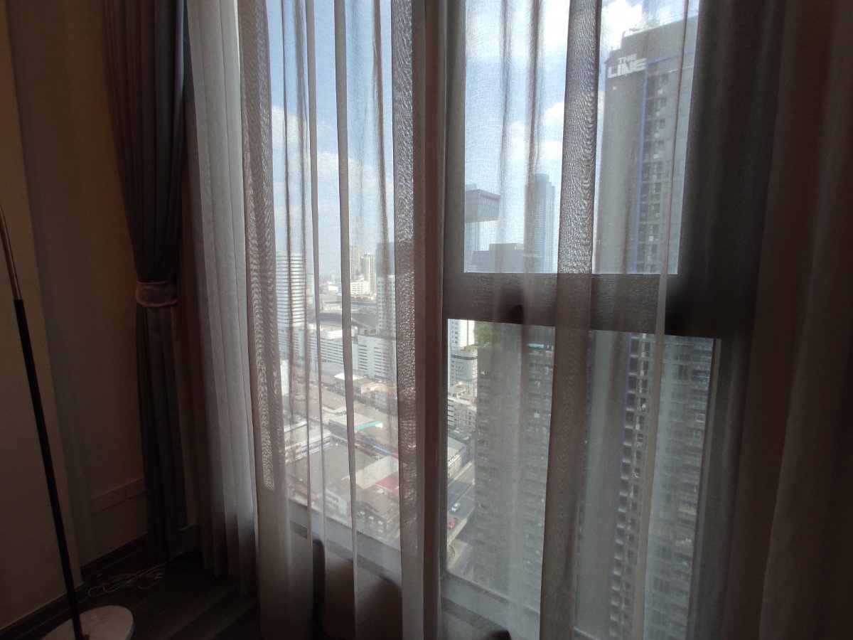 picture Condo for RENT : Knightsbridge Space Rama 9 𝐒𝐢𝐳𝐞 : 39 sqm. Duplex 1 Bed 1 Bath / City View 𝐅𝐥𝐨𝐨𝐫 : 22nd ✅Fully furnished - 18/20