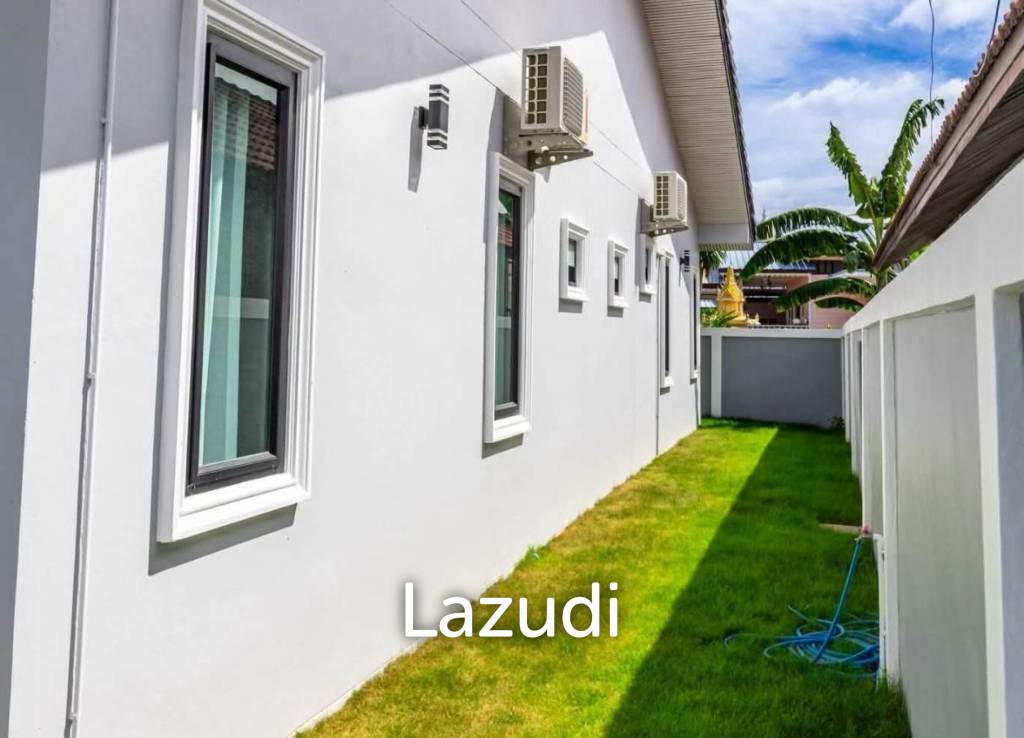 picture Fully Renovated Modern Luxury 3-Bed House in Nidacha Village - 28/30