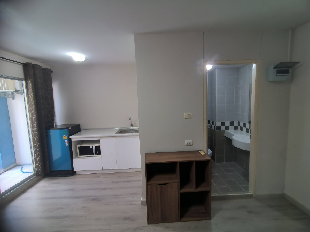picture For Sale - Lumpini CondoTown Rattanathibet, Building D1 (3rd Floor) - 5/15
