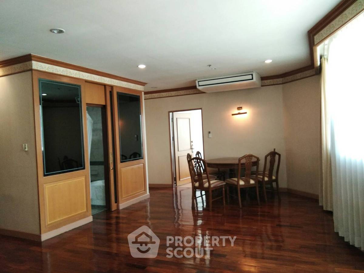 รูป คอนโด 1-ห้องนอน ที่ เพรซิเดนท์ เพลส ใกล้ BTS ชิดลม (ID 882269) - รูปที่ 8/8