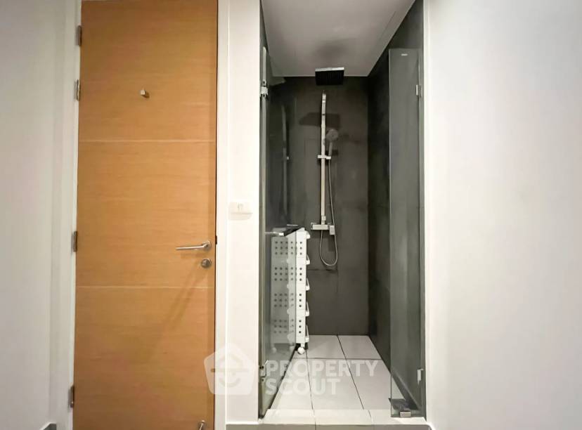 picture 200m To BTS Ekkamai: 1-BR At The Lofts Ekkamai (ID 3460322) - 8/13