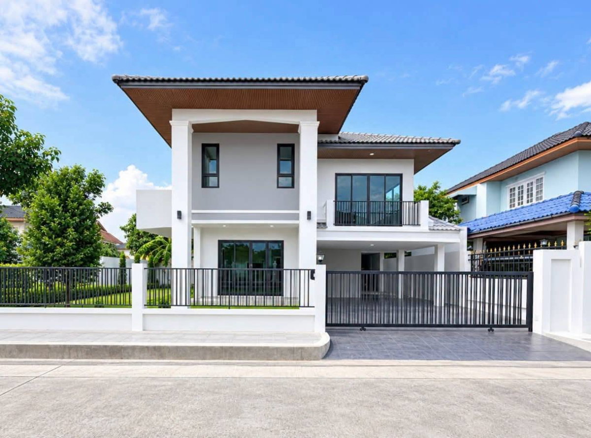 รูป ขายบ้านเดี่ยว 2 ชั้น บ้านมณีรินทร์ รัตนาธิเบศร์ แปลงหัวมุม 4 ห้องนอน 4 ห้องน้ำ ฟรีค่าโอน - รูปที่ 2/14