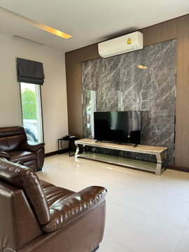 บ้านว่างให้เช่า – หมู่บ้านโรชาเลีย สันผักหวาน หางดง เชียงใหม่ เฟอร์นิเจอร์ครบ พร้อมเข้าอยู่ (R1488) T.0946511456