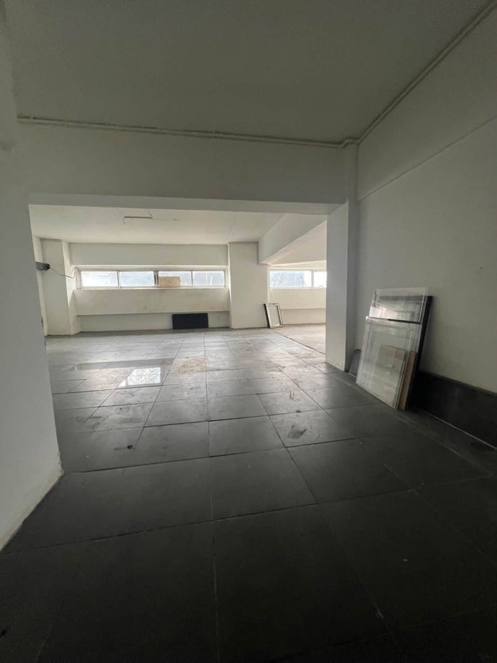 รูป LTH16297 – Corner Commercial Building For Rent | Opposite Soi On Nut 54 | MRT Si Nut 350 m. | 450+ Sq.m. | 70K/Month - รูปที่ 5/5