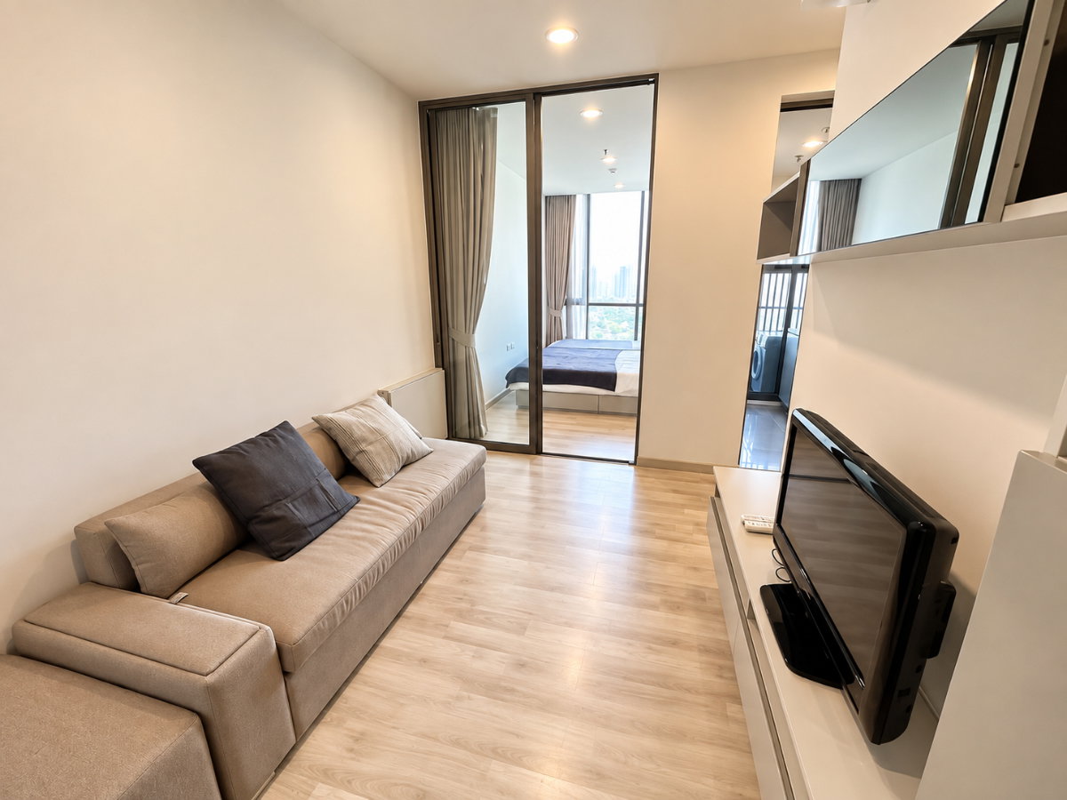 picture Niche Pride Taopoon Interchange 30th Floor Fully Furnished Room for Rent - 2/16