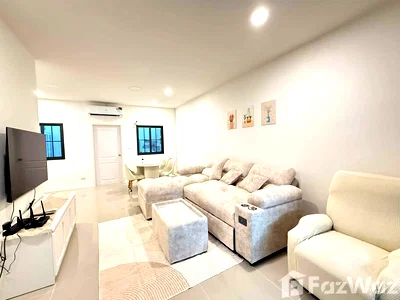 Townhouses for rent Phuket : Beautiful 2-storey townhouse available for rent 6890365