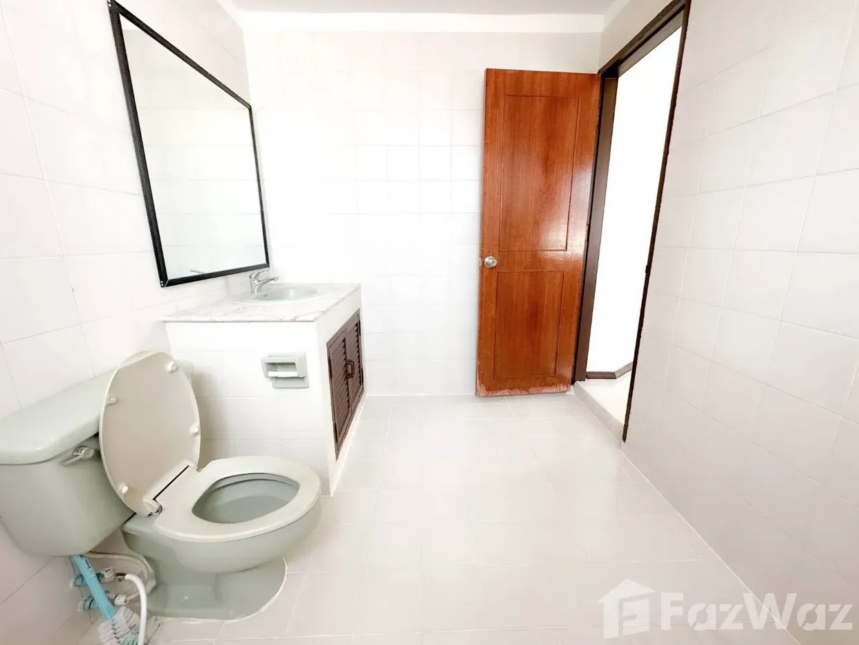 picture 4 Storey 4BR 4.5BA Townhouse at Home Avenue Sukhumvit 101/1 6902814 - 16/19