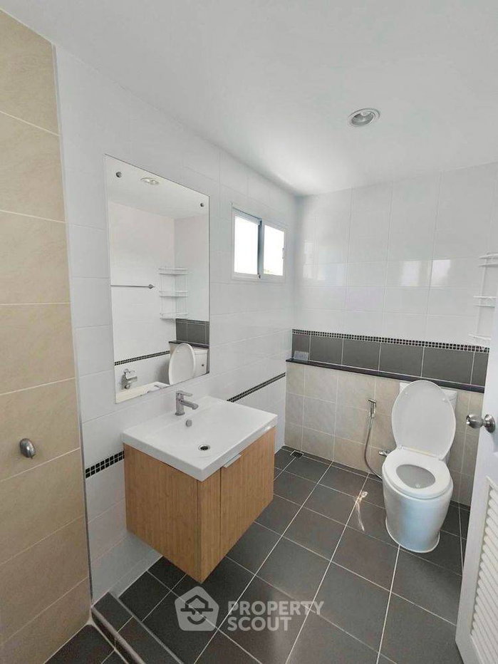 รูป บ้าน 3-ห้องนอน ใกล้ เกาะแก้ว (ID 3460438) - รูปที่ 13/19