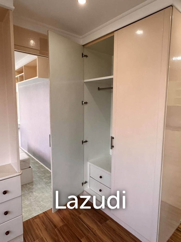 picture First Tower 50 sqm Condo on Floor 20 in Khlong Toei Nuea - 7/11