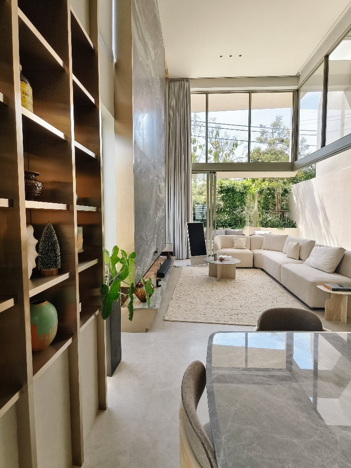 picture Luka Courtyard Ekamai Private Luxury Residence in Ekamai - 12/17