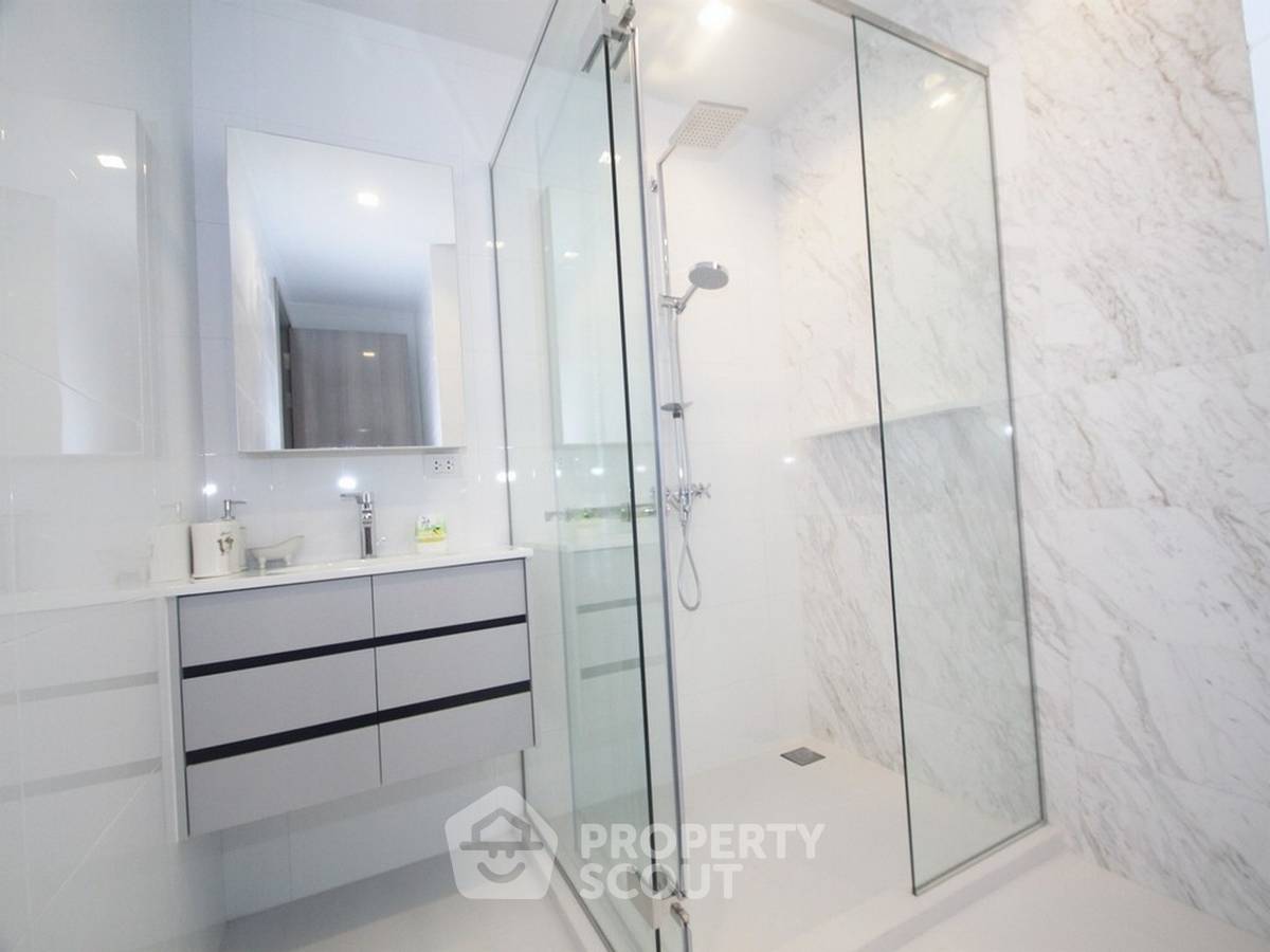 picture 2-BR Condo at HQ Thonglor near BTS Thong Lor (ID 3456903) - 9/15