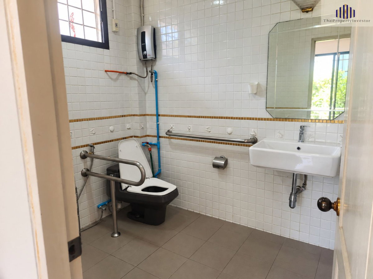 รูป ขายบ้านเดี่ยว นวมินทร์ 59 แยก 4 บึงกุ่ม | 304 ตร.ว. 3 โฉนด | ทำเลบางกะปิ-ลาดพร้าว - รูปที่ 10/19