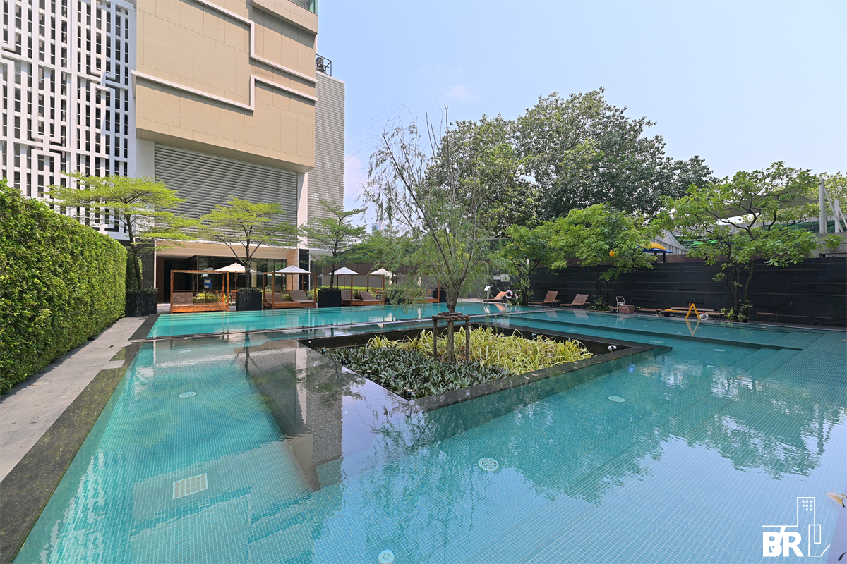 รูป ดิ เอ็มโพริโอ เพลส สะดวกสบายกับไลฟ์สไตล์สุด Luxury - รูปที่ 8/9