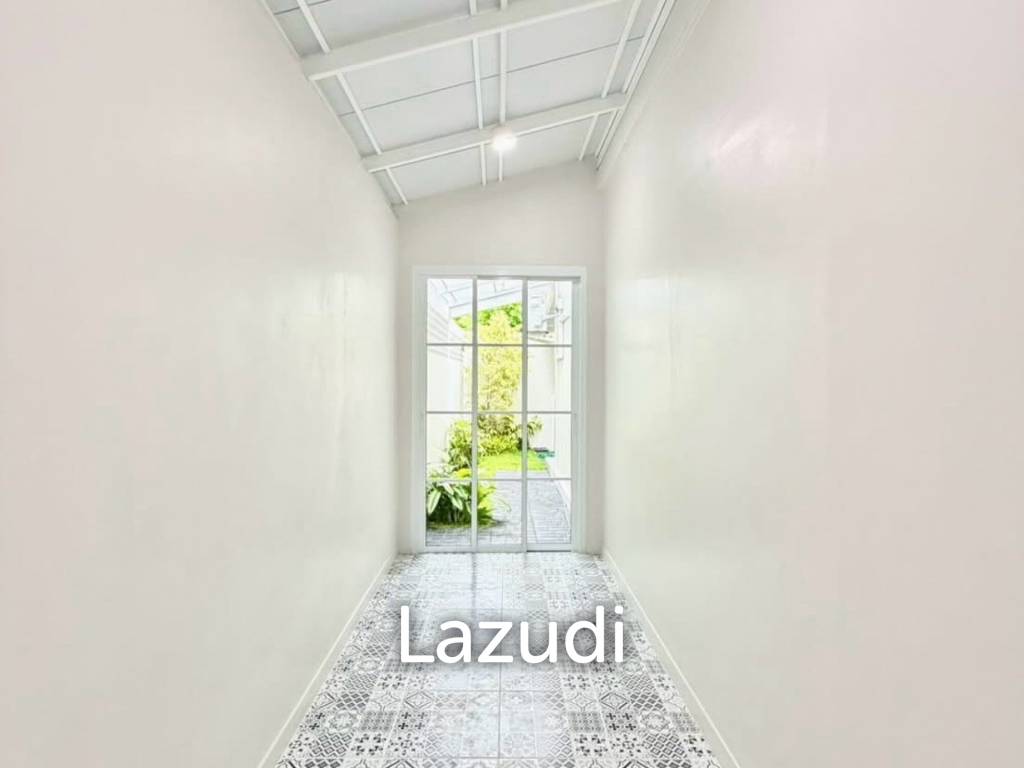 picture Fully Renovated Luxury 3-Bed House at Pruksa Boonsampan - 17/19