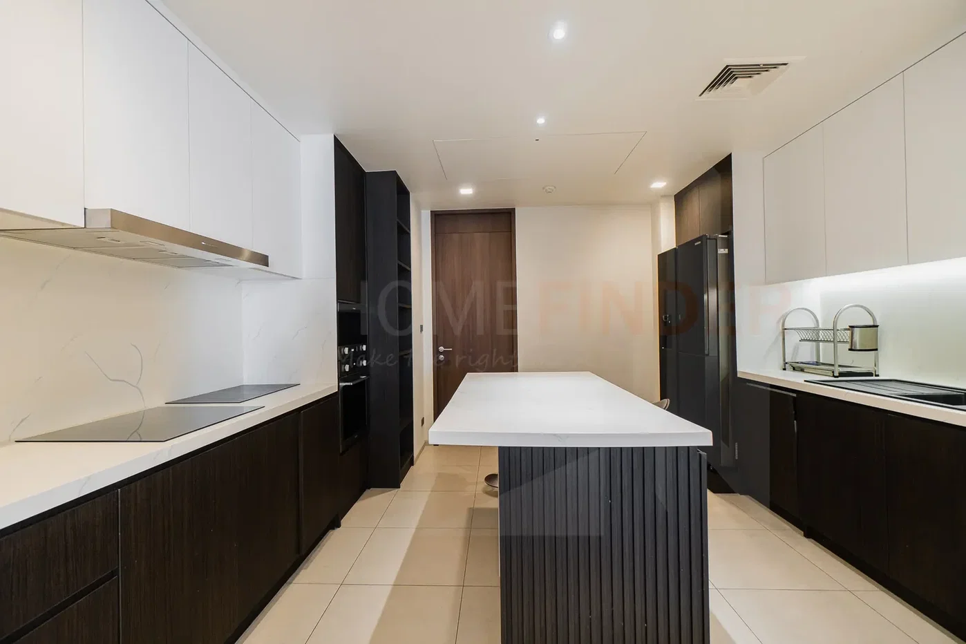 picture Raveevan Space, 3 Bedrooms – BTS Phrom Phong, for rent - 5/12