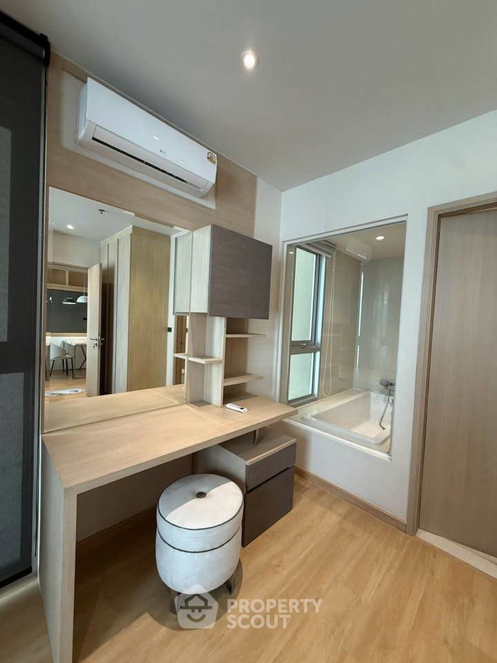 picture 2-BR Condo at Sky Walk Residences near BTS Phra Khanong (ID 3462108) - 12/20