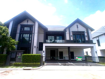 Houses for sale Wat Phraya Suren : HOME 123.5 Sq.w. Khlong Sam Wa Bangkok for 21M