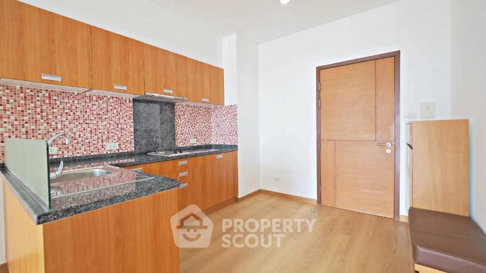 รูป ใกล้ BTS กรุงธนบุรี 100 ม. | คอนโด 1 ห้องนอน Villa Sathorn (ID 3459954) - รูปที่ 5/10