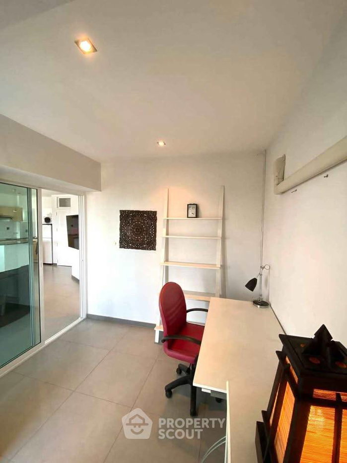 picture 2-BR Condo at Galare Thong Tower Chiang Mai in Pa Daet (ID 3461649) - 8/10