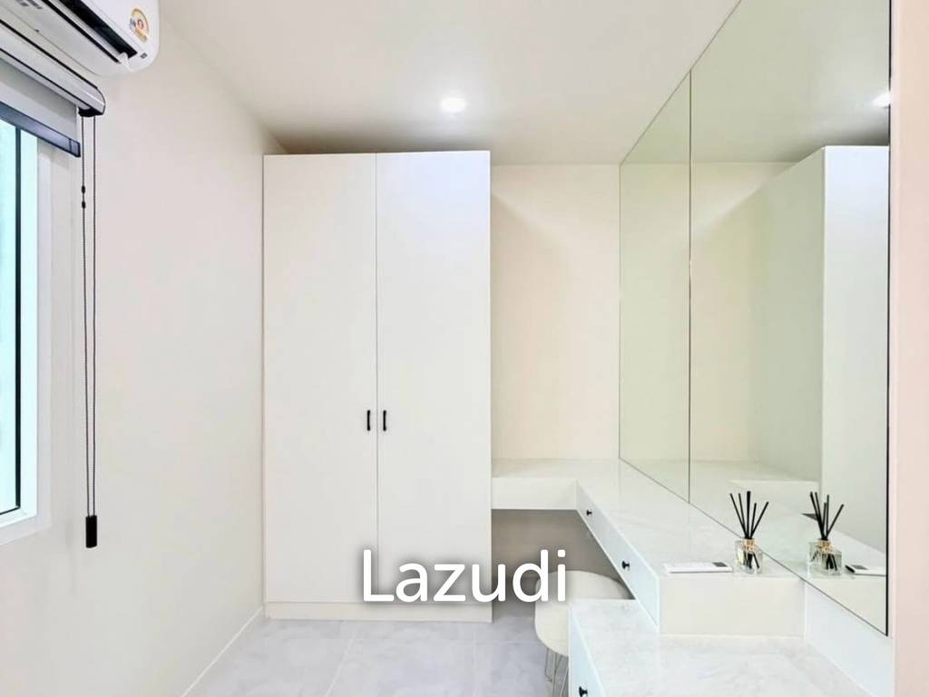 picture Fully Renovated Luxury 3-Bed House at Pruksa Boonsampan - 12/19