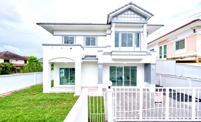 ขายบ้านเดี่ยว : ขายราคาพิเศษ บ้านเดี่ยว 2 ชั้น ม.มณีรินทร์ พาร์ค [บ้านกลาง–รังสิต] ขาย 3.99 ล้านบาท