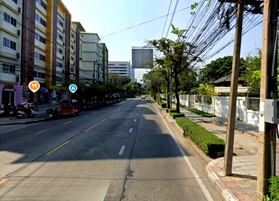 ที่ดิน มาร์เก็ต เพลส นางลิ้นจี่ : ขายที่ดิน เย็นอากาศ ใกล้ Market Place นางลิ้นจี่ 
