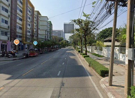 ขายที่ดิน เย็นอากาศ ใกล้ Market Place นางลิ้นจี่