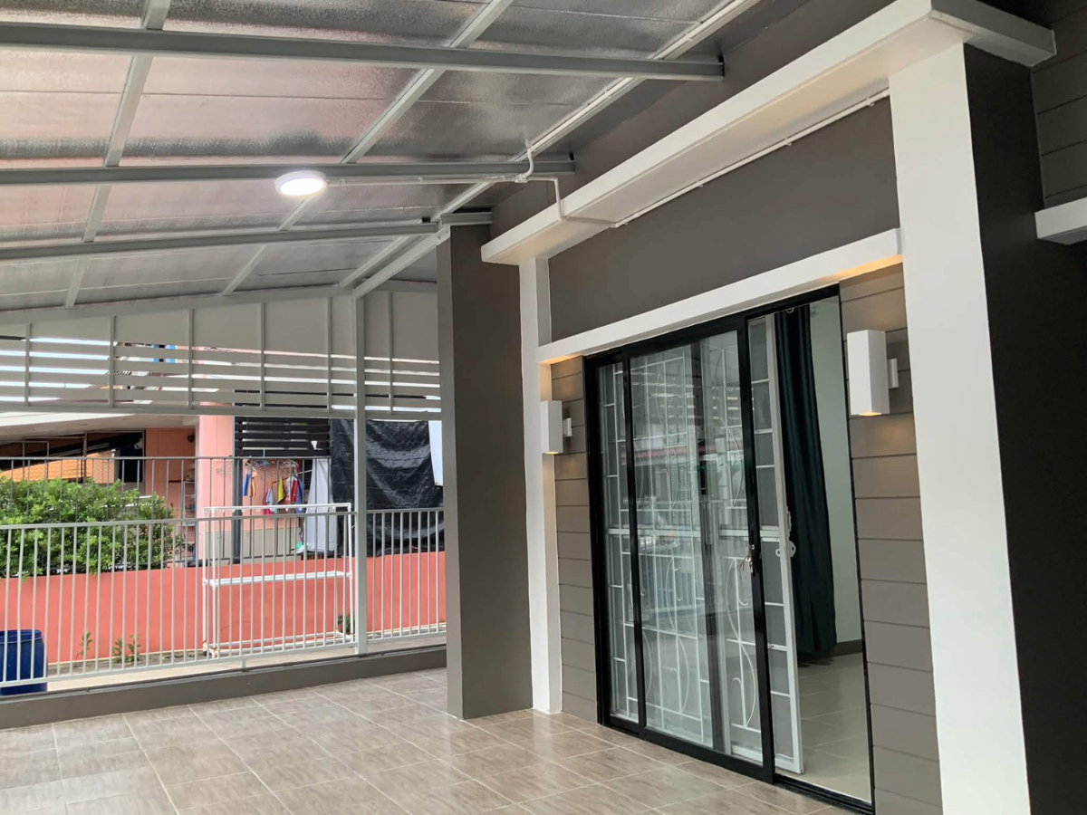 รูป 🏡 FOR RENT ให้เช่าทาวน์โฮม 2 ชั้น หมู่บ้านพฤกษา 52/2 คลองหลวง–นวนคร บ้านทำเลดี อยู่ต้นซอย ถนนหน้าบ้านกว้าง - รูปที่ 3/13