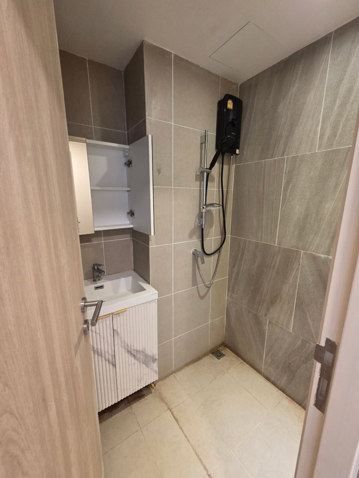 รูป 🔥ด่วน ห้องไปไวมากกก Code: 26KJ5633  ให้เช่า Modern Condo Bangphlat - Charan 79 ✅ Add Line @kjcondo (มี@ข้างหน้าด้วยนะคะ) - รูปที่ 5/5