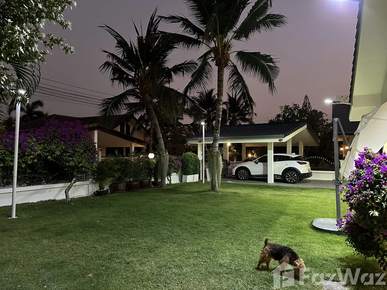 picture 3-Bedroom House with the Largest Garden in Pine Hill Hua Hin 6900989 - 7/30