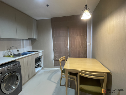 Beautiful Room, Ready-to-move-in Aspire Rama 9 near MRT Rama 9 Station