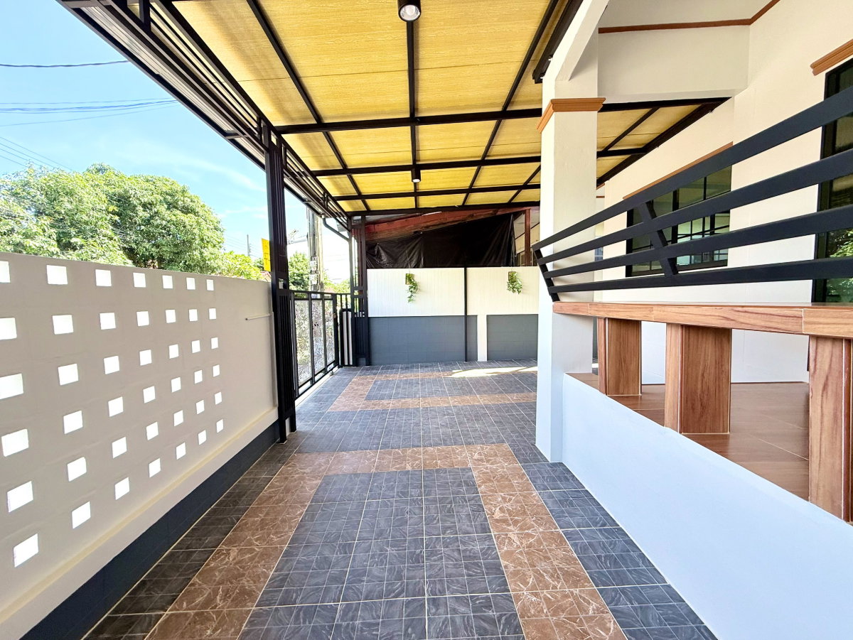 รูป บ้านเดี่ยวชั้นเดียว รีโนเวทใหม่ ทำเลดี หมู่บ้านกิตติชัยวิลล่า ถนนมิตรไมตรี แขวงคู้ฝั่งเหนือ เขตหนองจอก แต่งสวย พร้อมอยู่ - รูปที่ 2/22