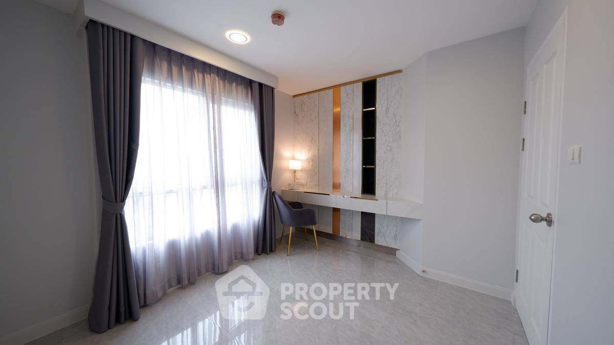 picture 34th-Floor 4-BR Belle Grand Rama 9 Near MRT Phra Ram 9 (ID 3456134) - 5/11