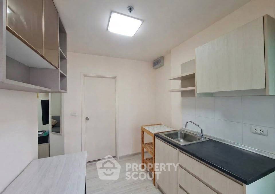 picture 1-BR Condo at Aspire Rattanathibet 2 near MRT Bang Krasor (ID 3459605) - 4/7