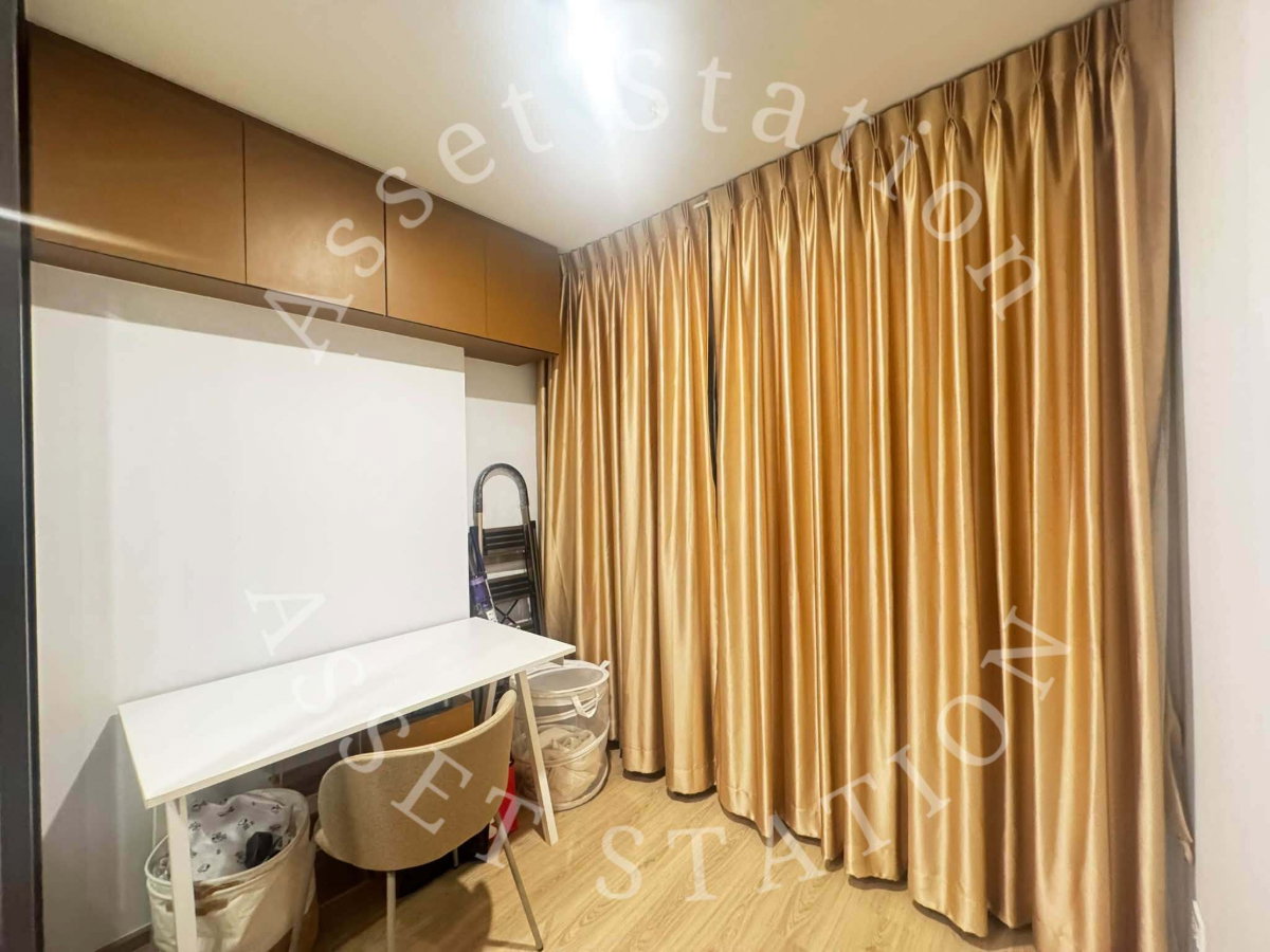 picture Life Rama 4 - Asoke |ð
Near MRT Queen Sirikit National Convention Centre - 2/9