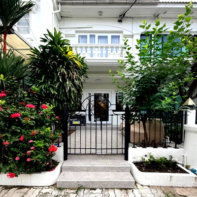 Townhouses for rent Big C Extra Rama 4 : Townhouse for rent Sukhumvit 50 near bts onnut