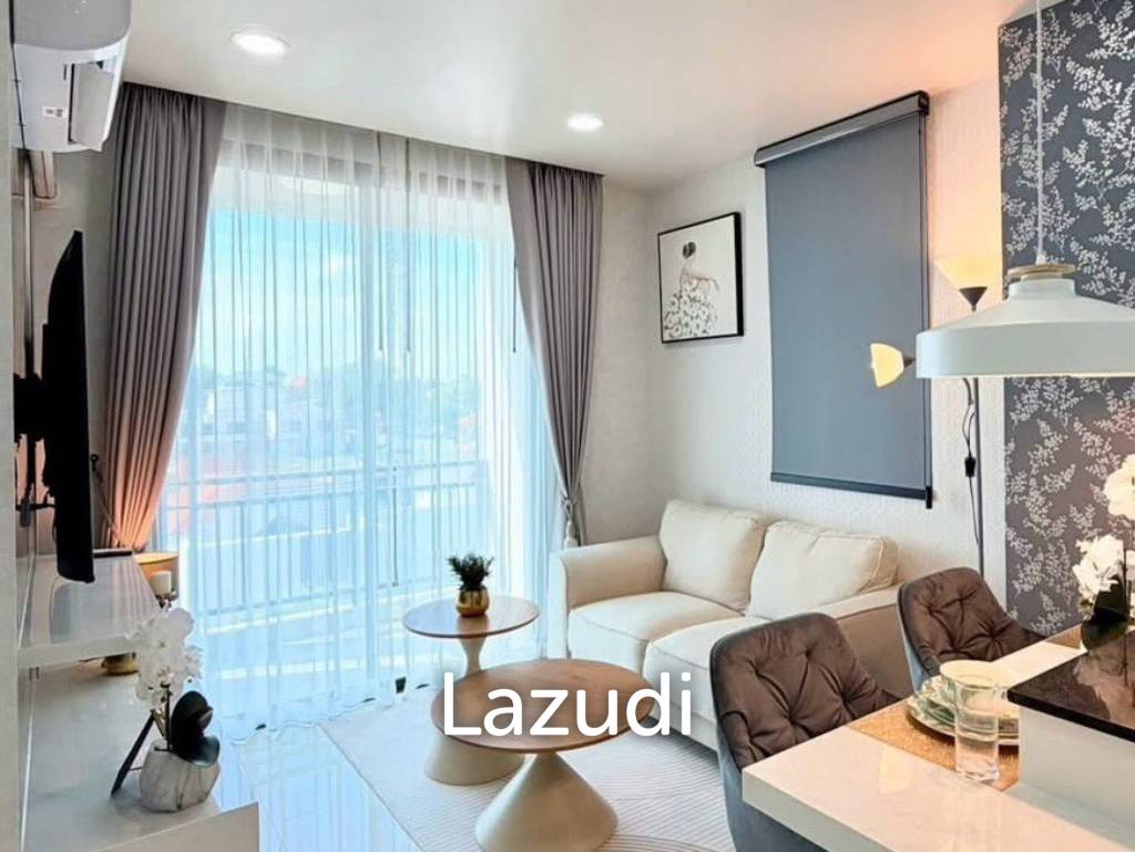 picture Elegant Modern 1-Bed Condo at Infiniti Condominium - 3/10