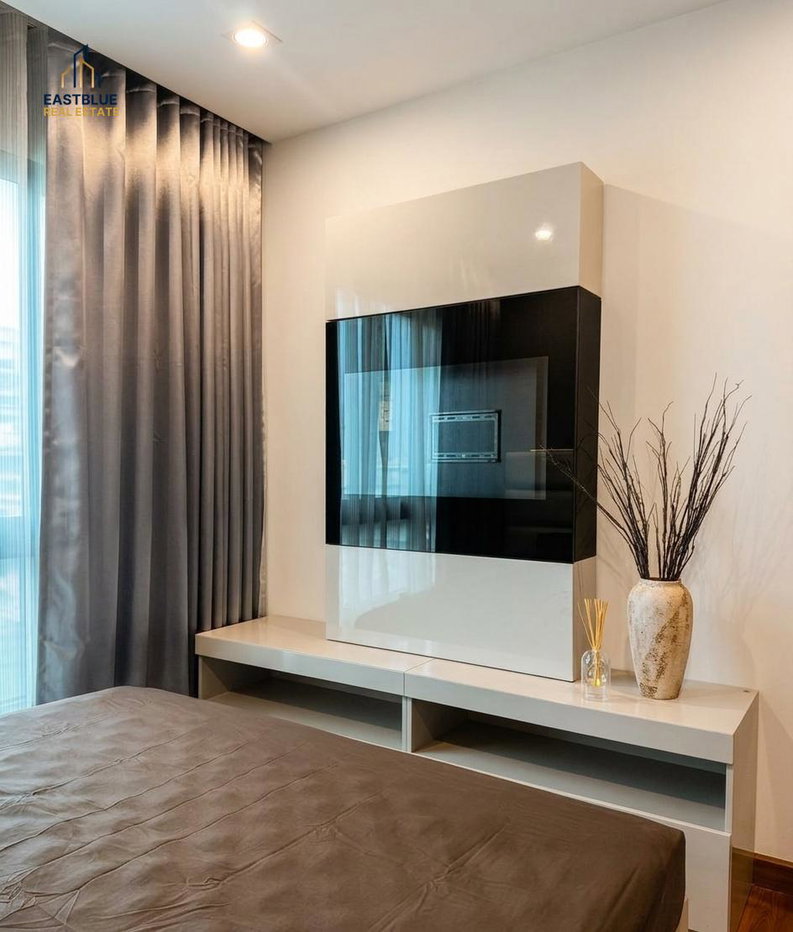 picture Rent The Signature by Urbano 🏙️ Luxury 2-Bed Condo in Phaya Thai! - 8/10