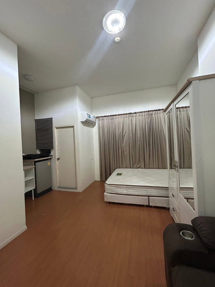 รูป ให้เช่า ลุมพินี คอนโดทาวน์ ร่มเกล้า-สุวรรณภูมิ 🏡 เฟอร์ครบ‼️ ใกล้สนามบิน #ตอบแชทไว 🔥🔥 รหัส M1593 - รูปที่ 4/9