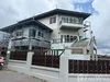 listing thumbnail image 8