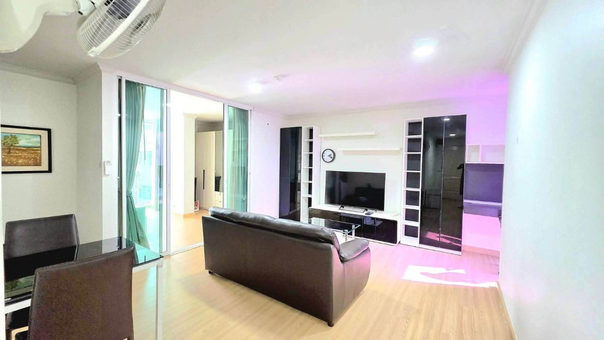 picture Chateau in Town Ratchada 20 | 13,000 THB/month ✨ Spacious 52 sq.m. Condo | Only 240 m to MRT Sutthisan | Separate Living Spaces & Parking! - 1/4