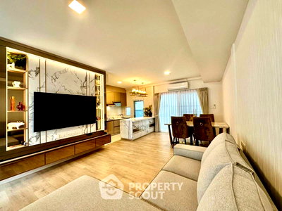 Townhouses for rent Anya Thani Industrial Estate (Gemopolis) : 3-BR Townhouse in Dokmai (ID 3458102)