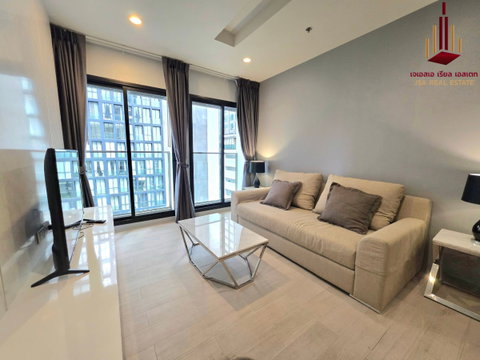 ✨ For Rent: Noble Ploenchit Condo ✨ 💰 Only 67,000 THB/month