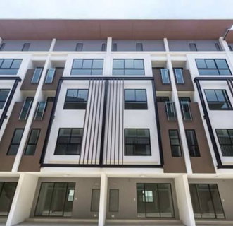 รูปภาพ ** 3.5-story townhome for rent, iField-Bangna,  good location** Price 33,000 baht 