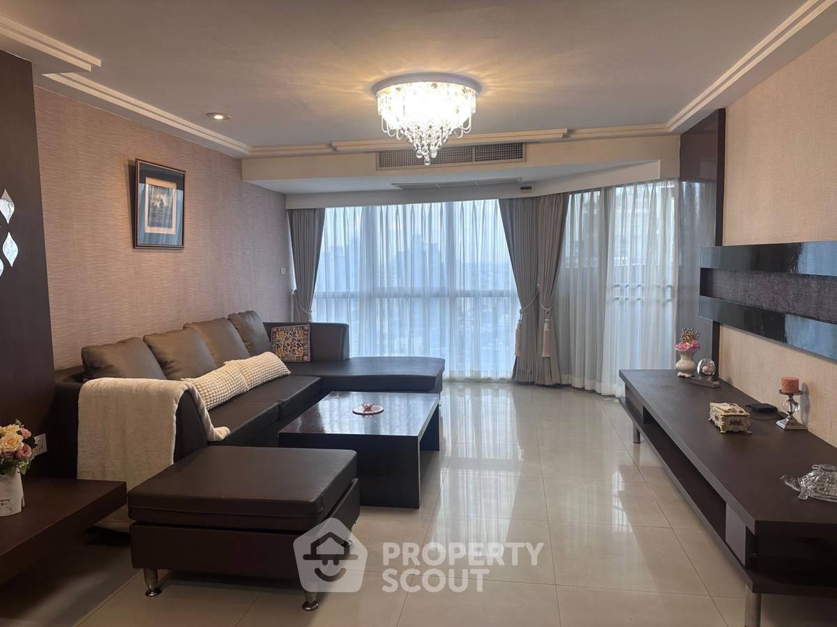 picture Great Value 3-BR At The Waterford Diamond Tower Sukhumvit, BTS Phrom Phong (ID 3460049) - 4/12
