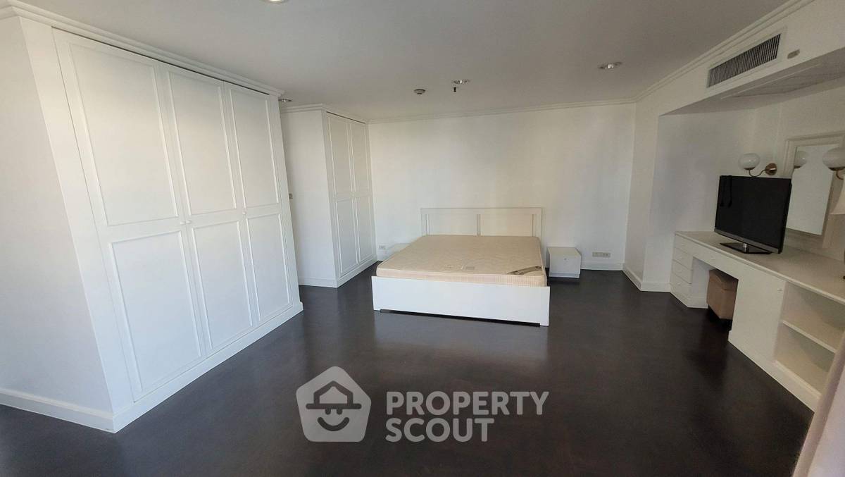 รูป ใกล้ BTS พร้อมพงษ์ 200 ม. | คอนโดสามห้องนอน Baan Suanpetch Condominium (ID 3456825) - รูปที่ 5/22