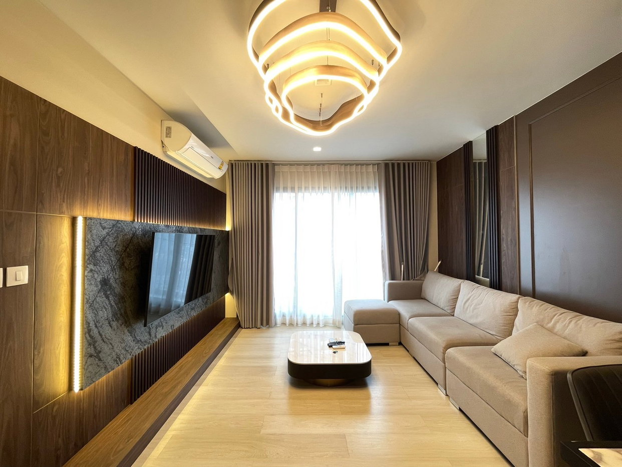 picture Life One Wireless: Luxury 2-Bed Condo for Rent Near BTS Phloen Chit 🔑✨ - 3/9